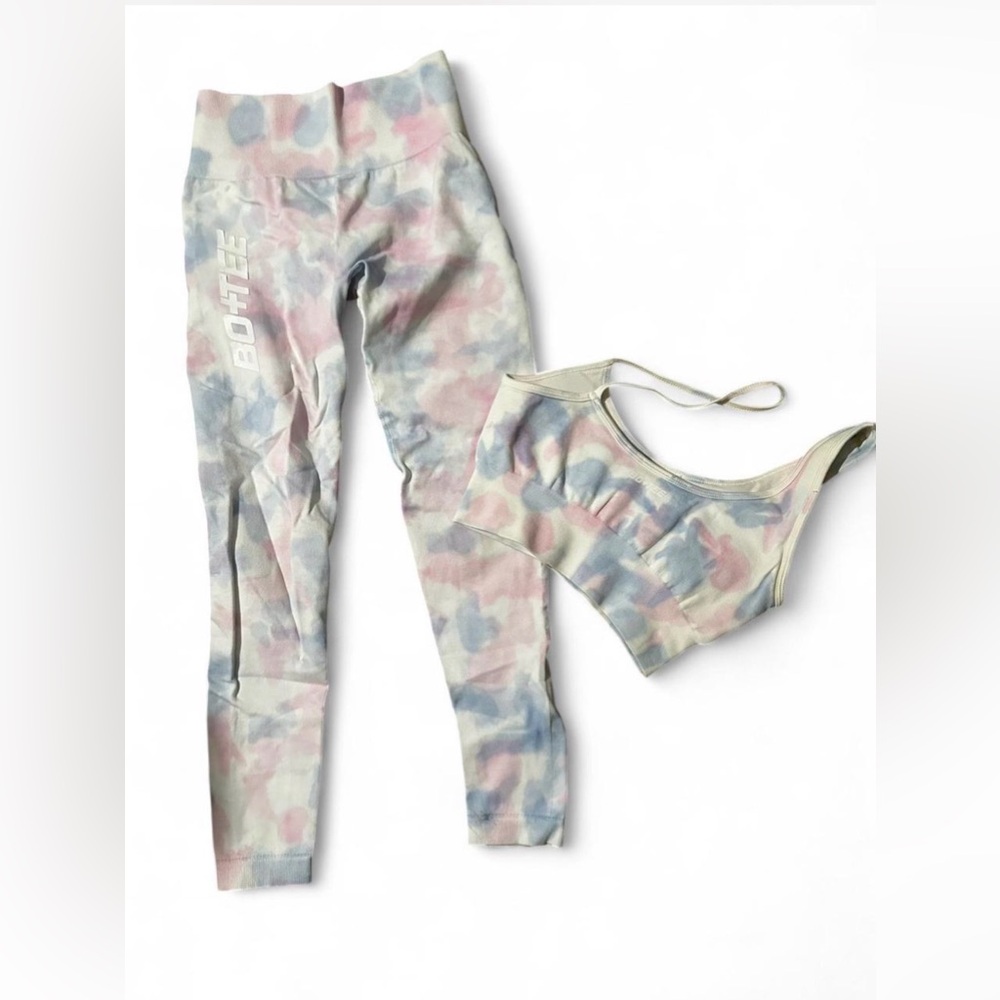 BO + TEE workout outfit